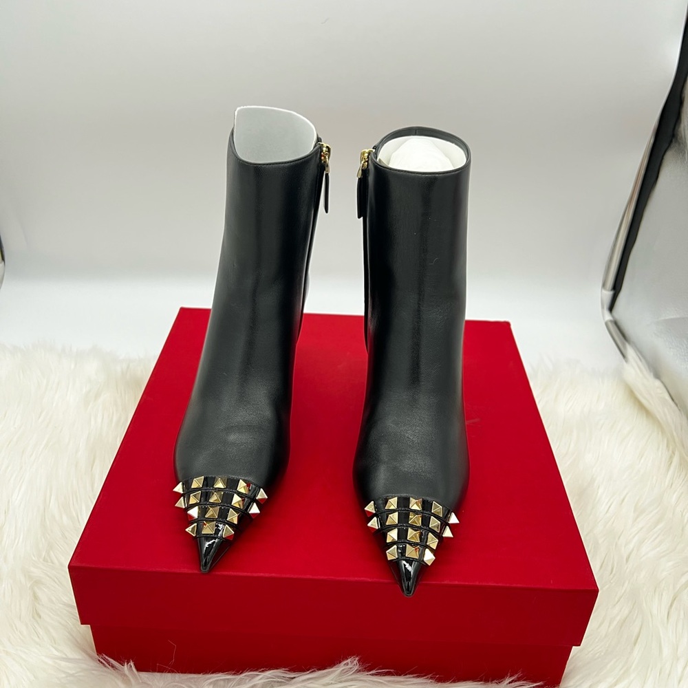 Valentino Garavani | Rockstud Alcove Leather Ankle Boots - Picture 12 of 15